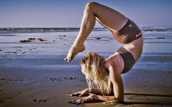 Bí quyết giúp bạn chinh phục tư thế Yoga Con Bò Cạp nhanh chóng